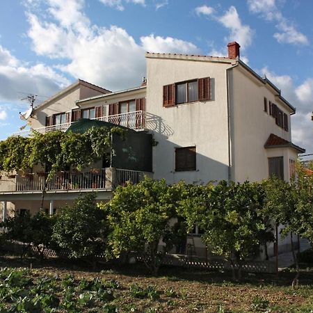 Apartments With A Parking Space Kastel Stafilic, Kastela - 5219 外观 照片