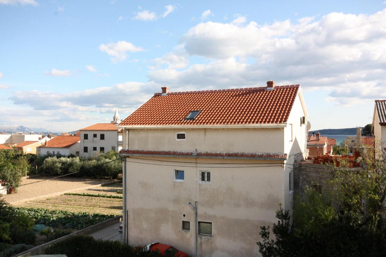 Apartments With A Parking Space Kastel Stafilic, Kastela - 5219 外观 照片